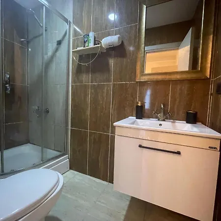 アパートホテル Moda